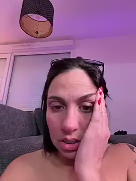 Stripchat Live Porn of LaPetiteKim