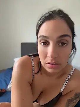 Stripchat Watch Live Sex Cams of LaPetiteKim