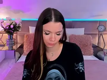 Stripchat Sex Cam of MiaMuse