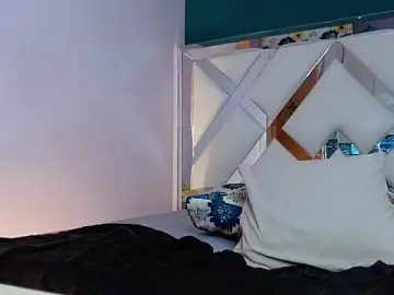 Stripchat Live Sex Cam of AlbertBernal69