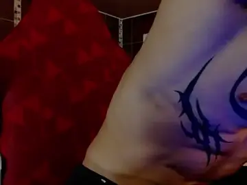 Stripchat Live Sex Cam of AlbertBernal69