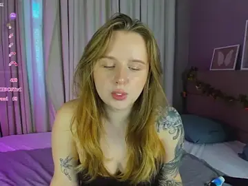 Stripchat Live Sex of Rina_Panic