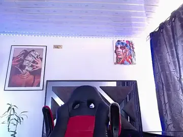 Stripchat Free Porn Cam of Salo_hot04