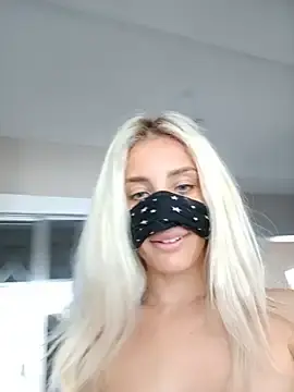 Stripchat Watch Live Sex Cams of Sweet_xxBuse