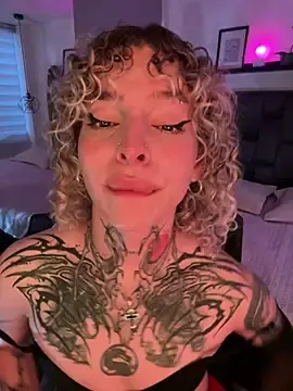Stripchat Sex Cam of Bonnie_vega