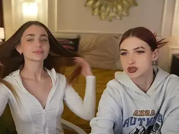 Stripchat Nude Webcam of Lana_Pulse