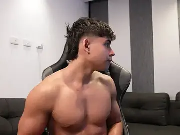 Stripchat Best Webcam of Bray_Kevin