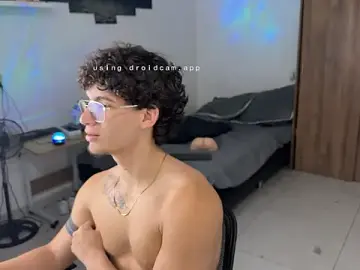 Stripchat Best Webcam of Kisan_Smith