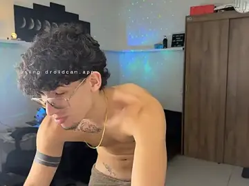 Stripchat Sex Chat of Kisan_Smith