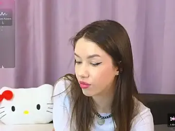 Stripchat Free Porn Cam of ellie_kramer