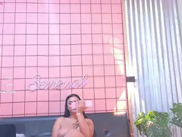 Stripchat Adult Webcam of mensia_hernandz