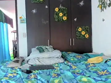 Stripchat Best live sex cam show of mensia_hernandz