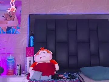 Stripchat Live Sex Cam of dilan_alfonzo