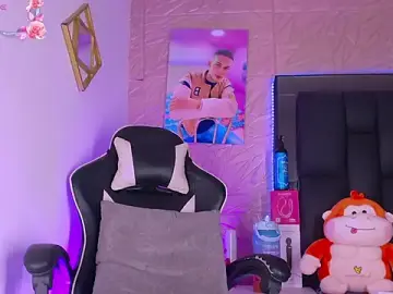 Stripchat Adult Webcams of dilan_alfonzo