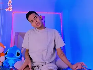 Stripchat Watch Live Sex Cams of dilan_alfonzo