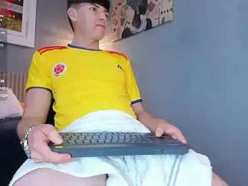 Stripchat Best live sex cam show of tossetrech
