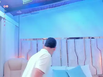 Stripchat Sex Chat of ari_monet