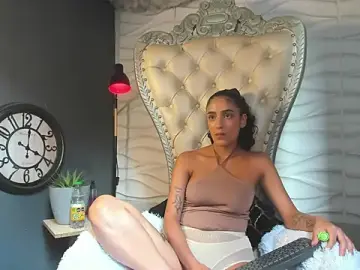 Stripchat Watch Live Sex Cams of Layla_707