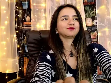 Stripchat Free Porn Cam of julietta___jackson