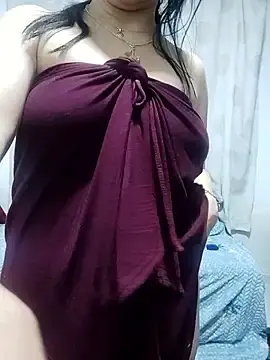 Stripchat Nude Webcam of linakhalifa