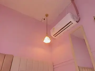 Stripchat Best live sex cam show of _lucia_18