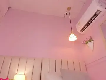 Stripchat Best Webcam of _lucia_18