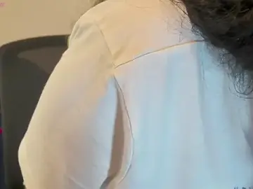 Stripchat Sex Cam of _neesha_414_