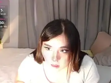 Stripchat Sex Cam of mysticofcum_