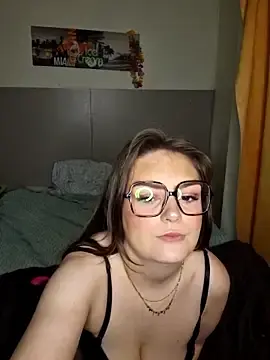 Stripchat Live Sex Cam of LaGazolina