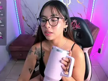 Stripchat Live Sex Cam of Nasha_abby