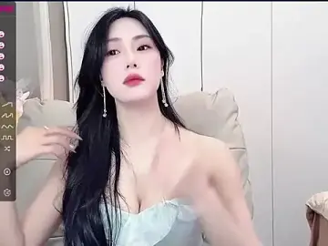 Stripchat Live Sex Cam of uuxiaocai