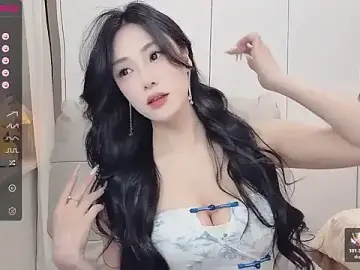 Stripchat Free Porn Cam of uuxiaocai