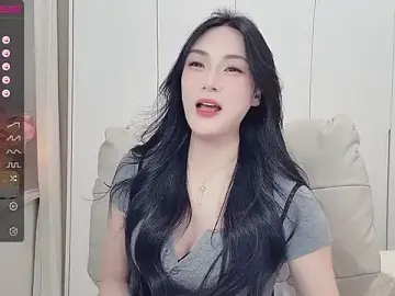 Stripchat Free Porn Cam of uuxiaocai