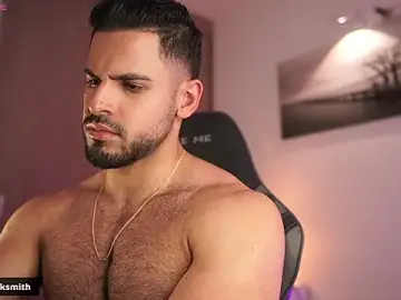 Stripchat Free Porn Cam of Rick__Smith153