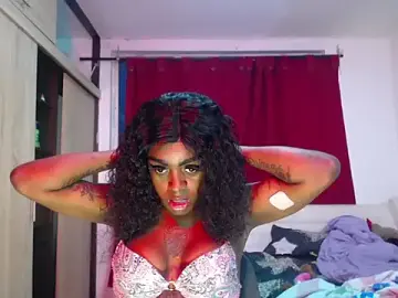 Stripchat Live Sex Cam of pink_7777