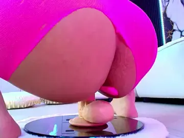 Stripchat Sex Chat of yuukenzi