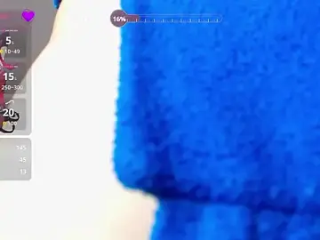 Stripchat Live Porn of monica_little23