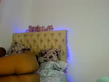 Stripchat Live Porn of shantallhotxx