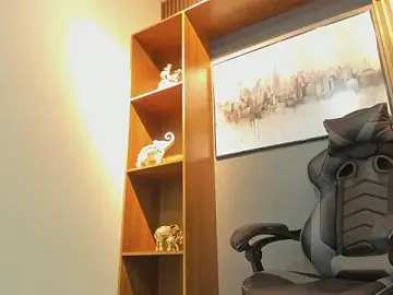 Stripchat Free Porn Cam of Alahia_Rodriguez