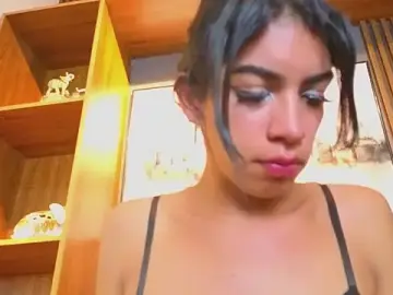 Stripchat Adult Webcams of Alahia_Rodriguez