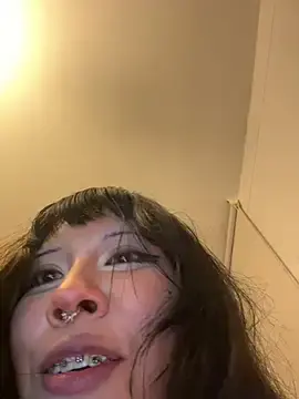 Stripchat Sex Cam of Kitty_yukimura