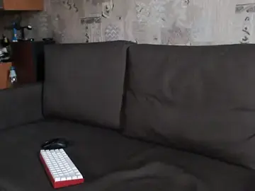 Stripchat Live Sex Cam of Student_Oliver