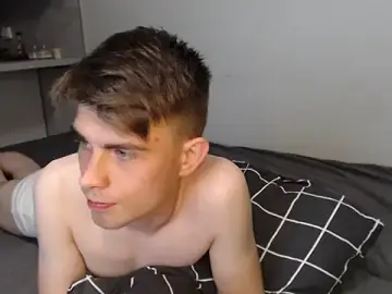 Stripchat Adult Webcams of Student_Oliver