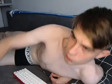 Stripchat Live Sex of Student_Oliver
