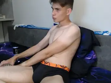 Stripchat Adult Webcams of Student_Oliver