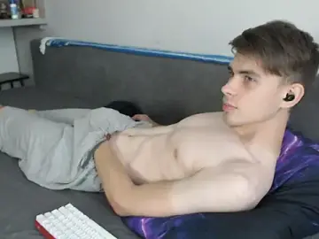 Stripchat Best Webcam of Student_Oliver