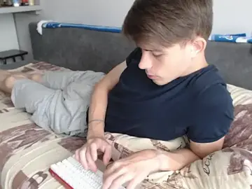 Stripchat Adult Webcams of Student_Oliver
