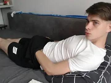 Stripchat Best Webcam of Student_Oliver