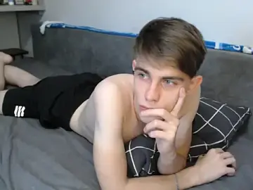 Stripchat Free Porn Cam of Student_Oliver