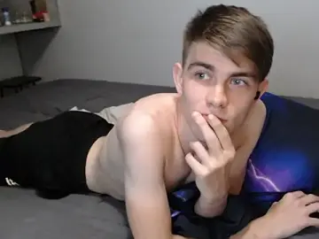 Stripchat Free Porn Cam of Student_Oliver